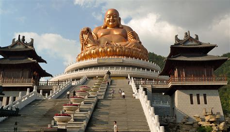 how many buddhist are there in china